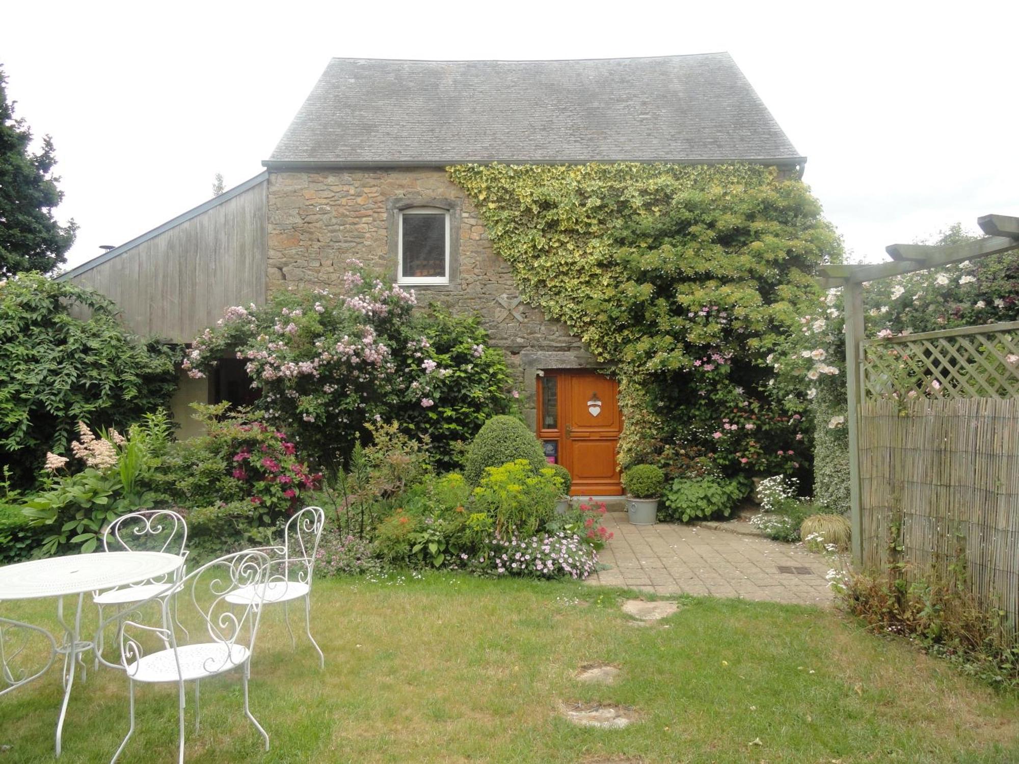 La Haute Gilberdiere Sartilly-Baie-Bocage Exterior photo